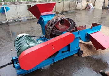 Tối ưu hóa quy trình chế biến gỗ với máy băm dăm gỗ hiện đại